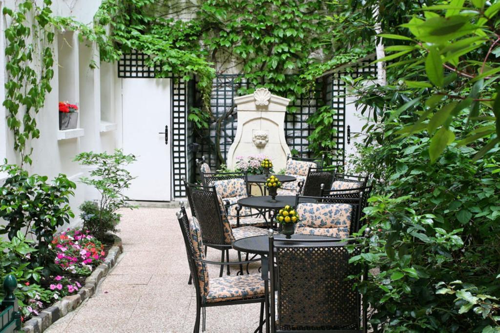 De Varenne 4* Parijs